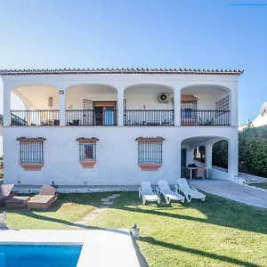 Beautiful 5 Bedroom Villa, Sea Views, Private Pool, Newly Refurbished Estepona